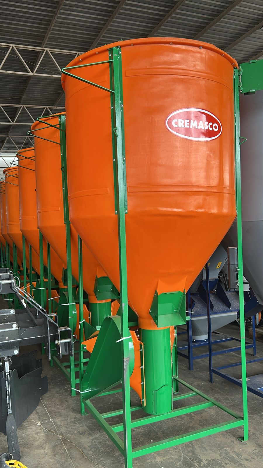 MISTURADOR DE RACAO MRC-1000 S/ MOTOR E C/ CAPA CORREIA