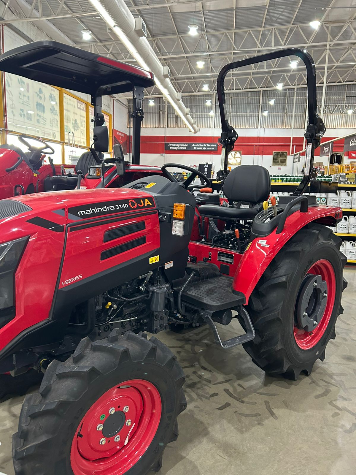 TRATOR OJA 3140 40CV MOTOR MAHINDRA 3 DI 4X4