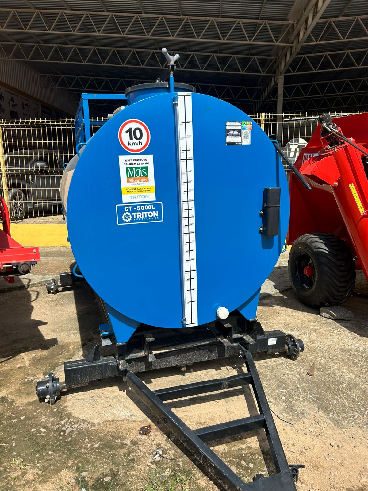 CARRETA TANQUE 5000LT 2 EIXO R16