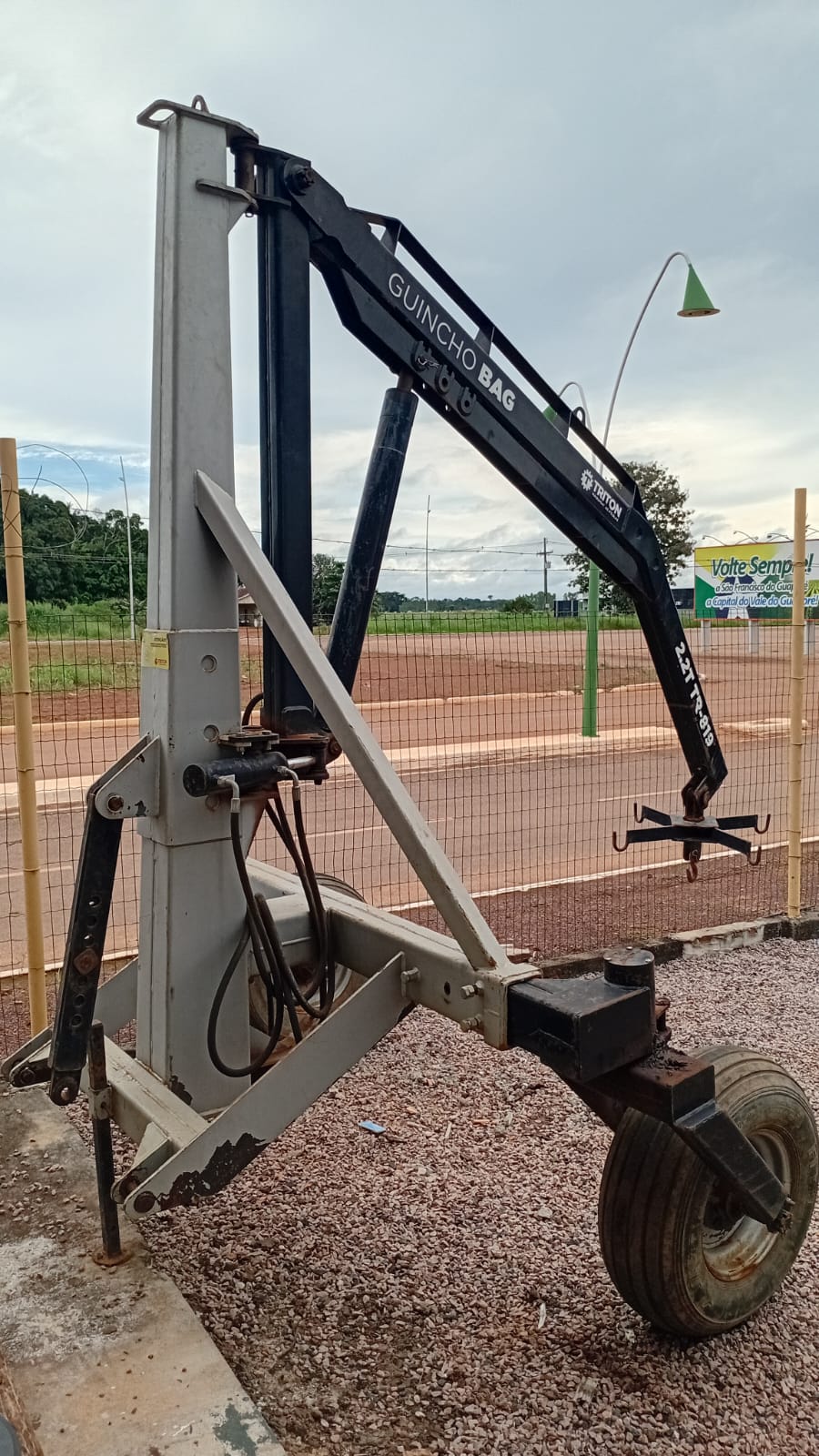 GUINCHO BIG BAG TR-819 2200KG RD OSC BITOLA REGUL